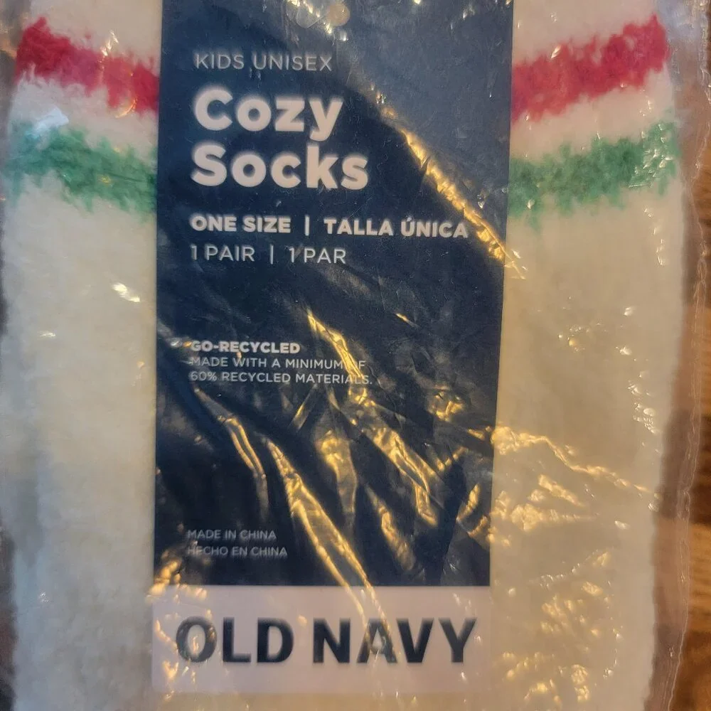 Old Navy White Dog Graphic Cozy Socks Unisex Kids One Size